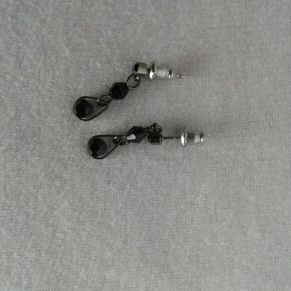 Vintage Triple Strand Black Wire Crystal Beaded Necklace With Earrings Set - Picture 7 of 9